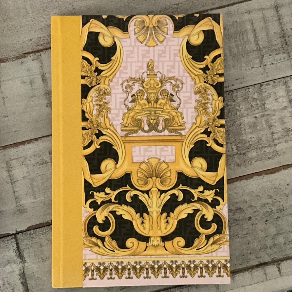 NEW FENDACE Fendi x Versace 2022 Notebook Set of 3
Books Black/Yellow/Multi - Picture 5 of 11